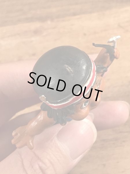 80年代頃のディズニーのハイアワサのビンテージのPVCフィギュア