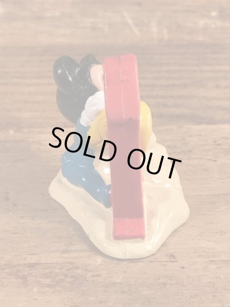 80年代頃のベイビーミッキーマウスのビンテージのPVCフィギュア