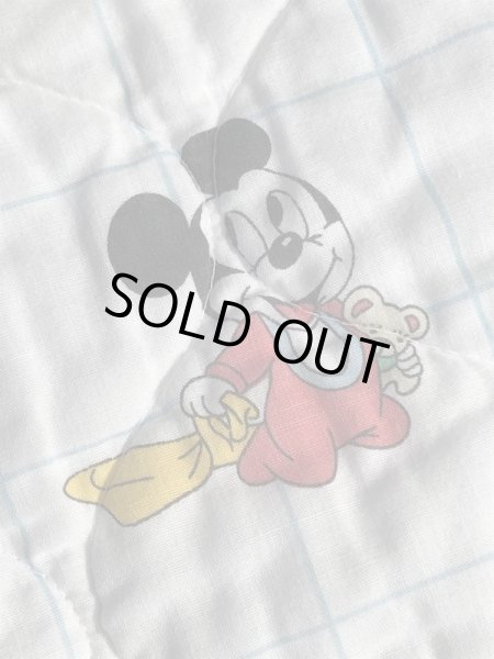 80年代頃のベイビーミッキーマウスのヴィンテージのキルティング生地