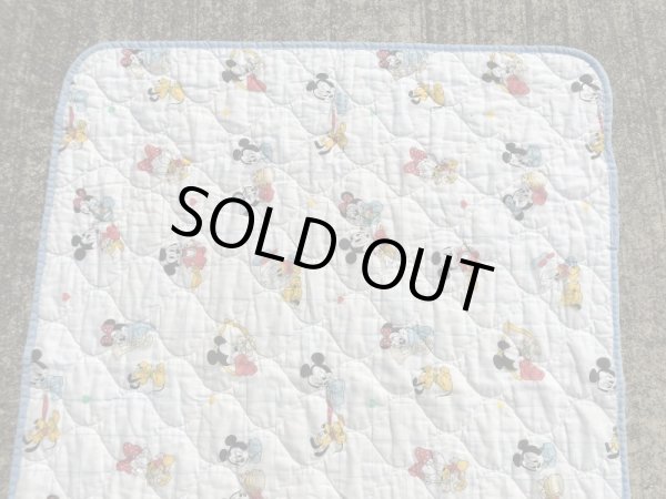 80年代頃のベイビーミッキーマウスのヴィンテージのキルティング生地