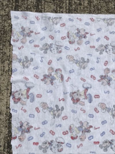 画像2: Disney Mickey Mouse “Sports Number” Cloth　ミッキーマウス　ビンテージ　端切れ生地　ディズニー　80年代~