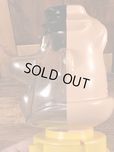 70年代頃のフリントストーンのフレッドのビンテージのガムボールマシン