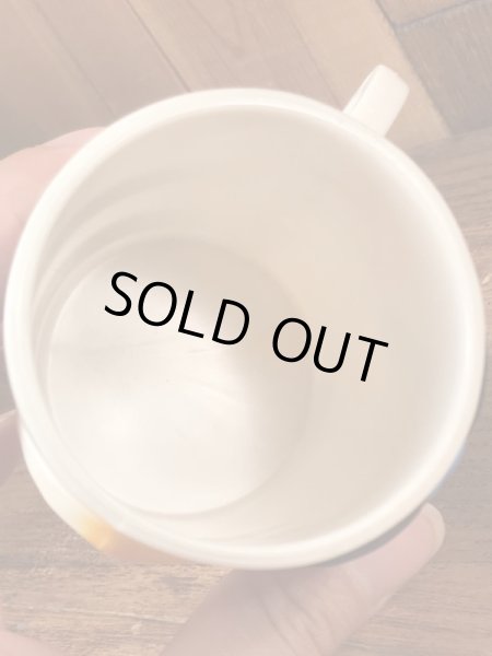 60年代頃のフリントストーンのディノのビンテージのマグカップ