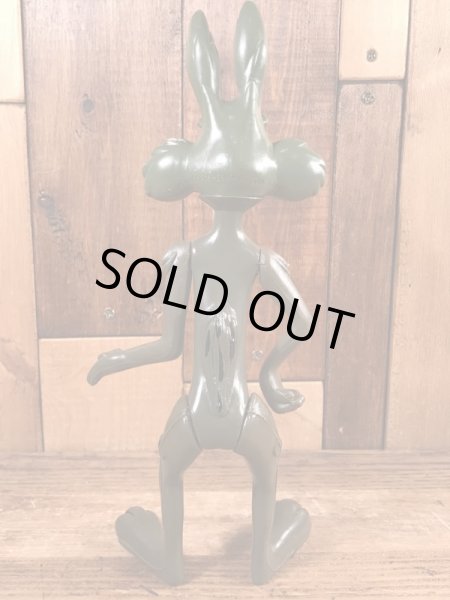 60年代頃のルーニーテューンズのワイリーコヨーテのヴィンテージのフィギュア