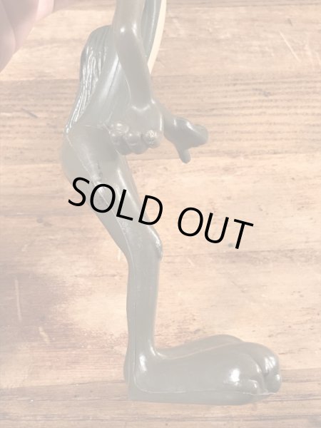 60年代頃のルーニーテューンズのワイリーコヨーテのヴィンテージのフィギュア