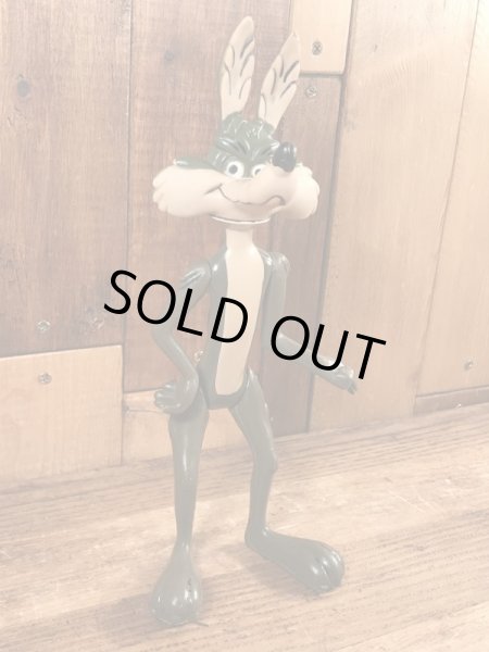 ルーニーテューンズのワイリーコヨーテのビンテージトイ