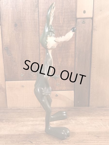 ルーニーテューンズのワイリーコヨーテのビンテージトイ