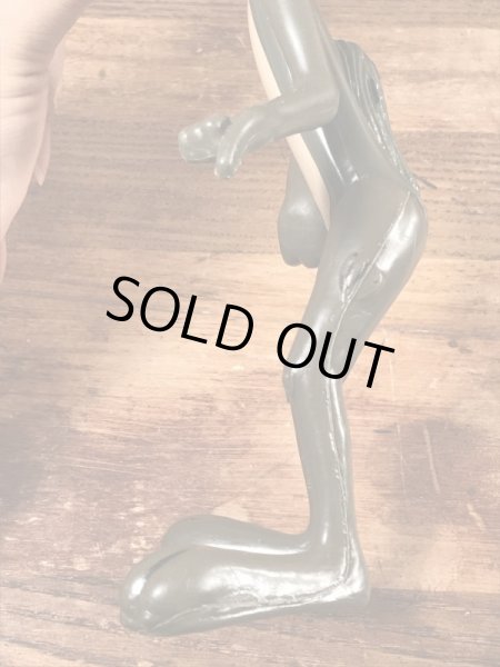 60年代頃のルーニーテューンズのワイリーコヨーテのヴィンテージのフィギュア