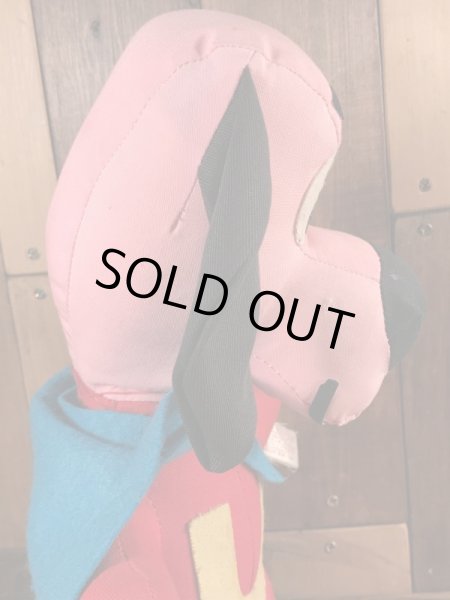 70年代のアンダードッグのビンテージのぬいぐるみ