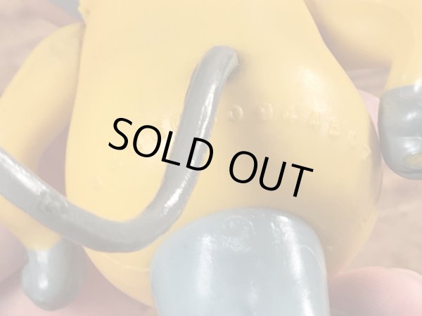 70年代のルーニーテューンズのセカンドバナナのビンテージフィギュア