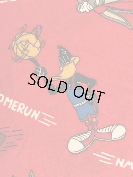 ワーナーブラザーズのルーニーテューンズのビンテージの端切れ布