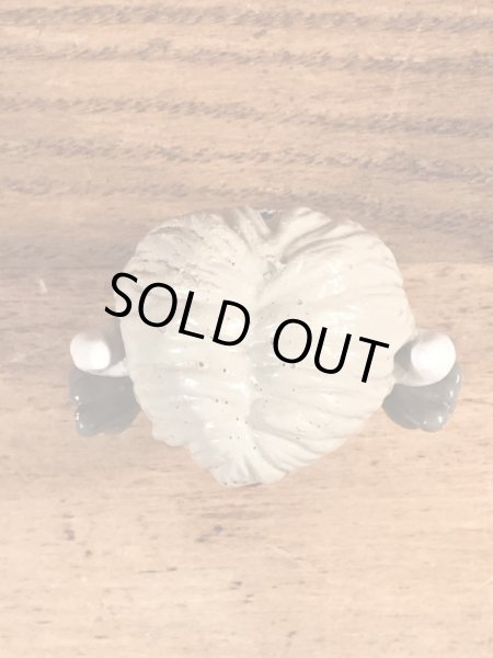 80年代のハンナバーベラのパウパウズのビンテージのPVCフィギュア