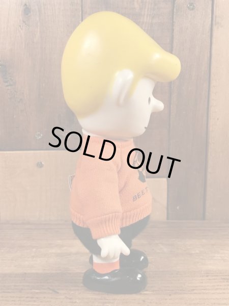 60年代のスヌーピーのシュローダーのビンテージのフィギュア