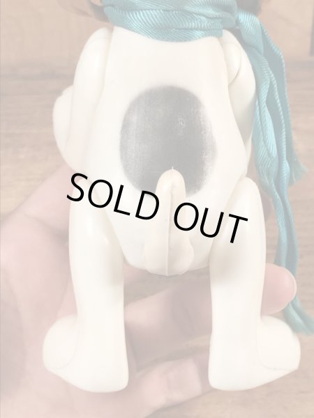 フライングエースのスヌーピーのヴィンテージトイ