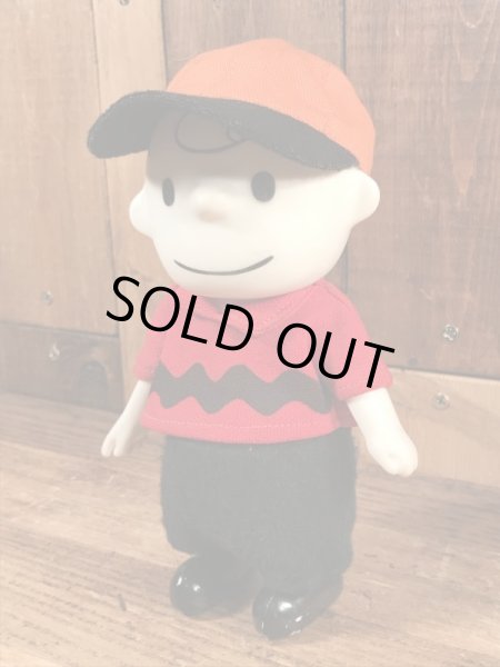 60年代のスヌーピーのチャーリーブラウンのヴィンテージのポケットドール