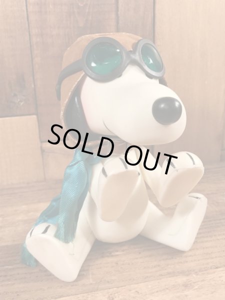 フライングエースのスヌーピーのヴィンテージトイ