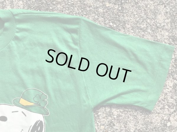 80年代のスヌーピーのビンテージのTシャツ