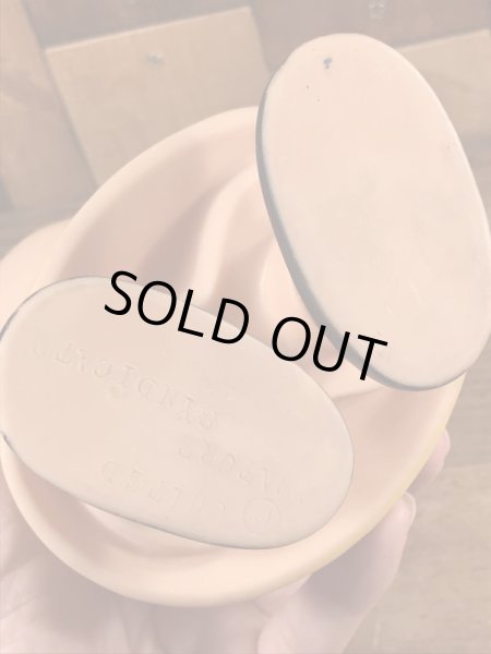 ハンガーフォードのルーシーのヴィンテージのトイ