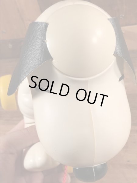 70年代のスヌーピーのビンテージのプルトイ