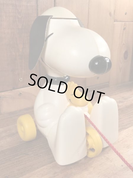 70年代のスヌーピーのビンテージのプルトイ