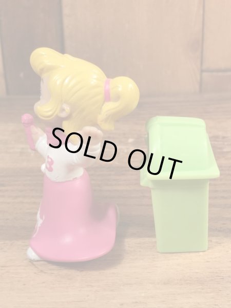 90年代のアルビンとチップマンクスのヴィンテージのハッピーミールトイ