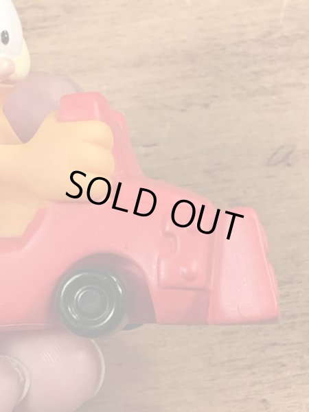 カールスジュニアのガーフィールドのビンテージのミールトイ