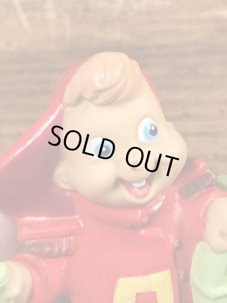 90年代のアルビンとチップマンクスのビンテージのハッピーミールトイ