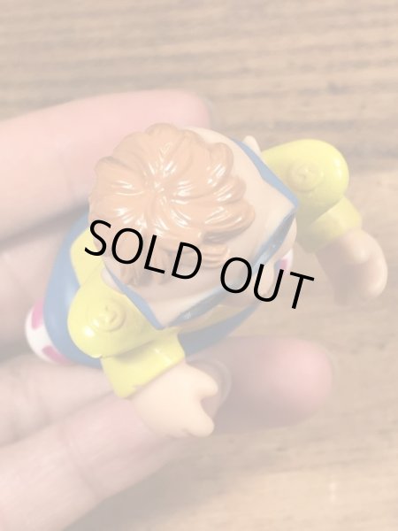 90年代のアルビンとチップマンクスのビンテージのハッピーミールトイ