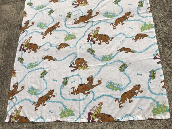 90年代のスクービードゥ―のビンテージのフラットシーツ