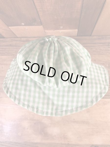 セサミストリートのオスカーのビンテージトイ