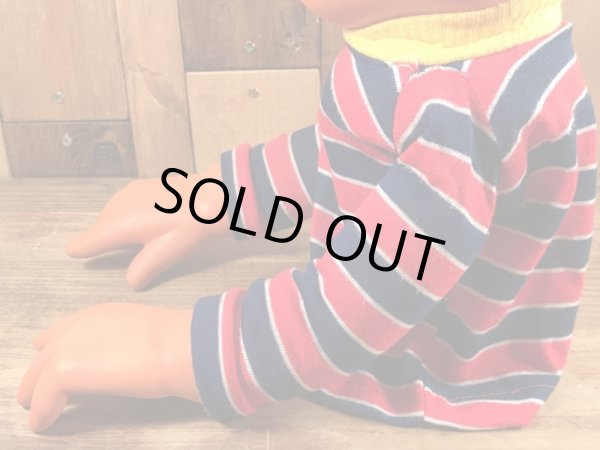 セサミストリートのアーニーのヴィンテージトイ