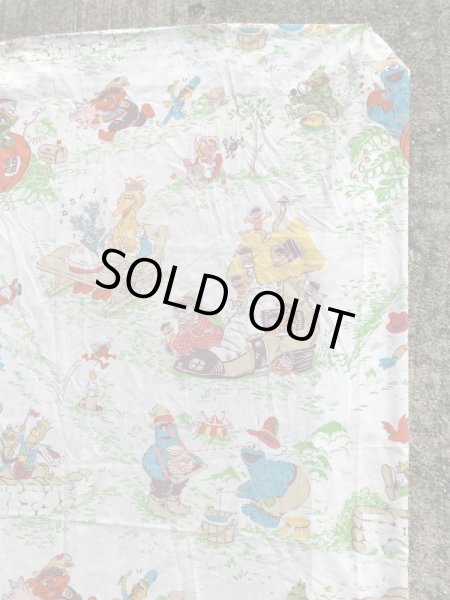 70~80年代のセサミストリートのビンテージのベッドシーツ