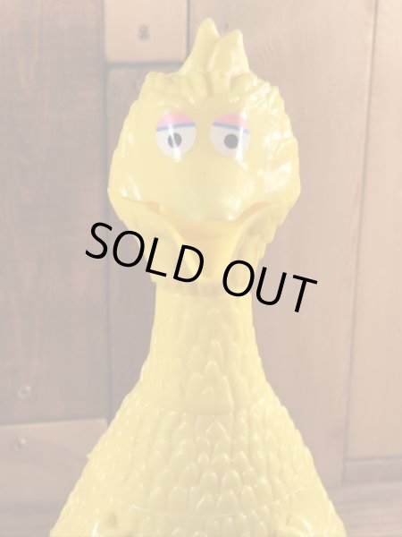 70年代のセサミストリートのビッグバードのビンテージのシャープスタッキングトイ