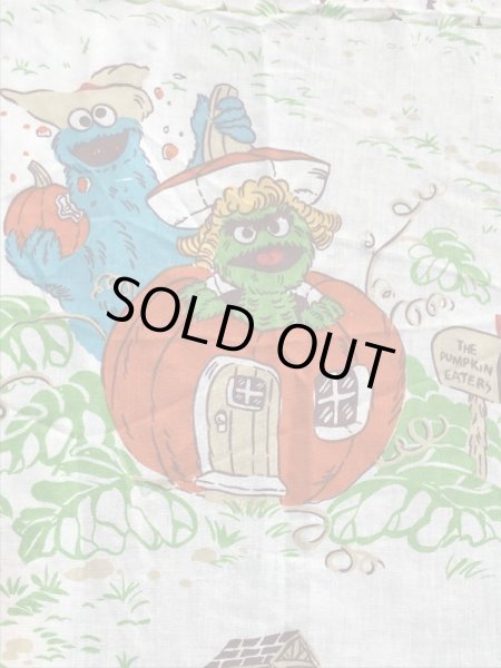 70~80年代のセサミストリートのビンテージのベッドシーツ