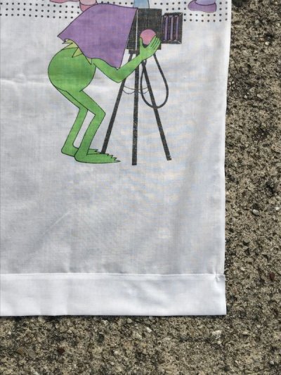 画像3: The Muppet Show “Kermit & Miss Piggy” Flat Sheet　カーミット　ビンテージ　フラットシーツ　ミスピギー　80年代