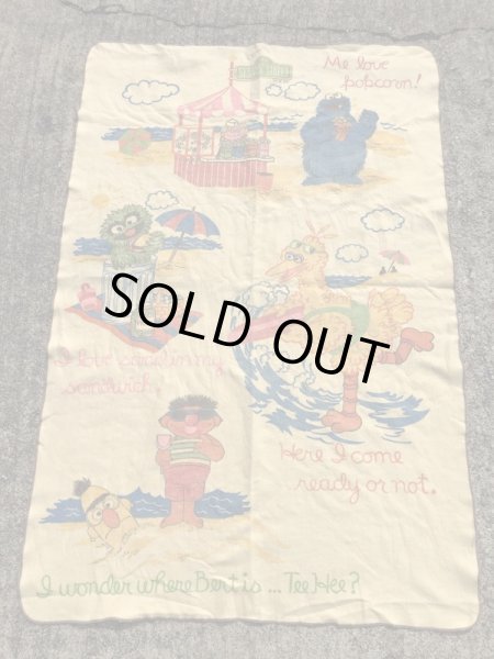 70年代のセサミストリートのヴィンテージのブランケット