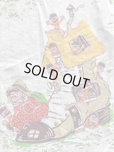 70~80年代のセサミストリートのビンテージのベッドシーツ