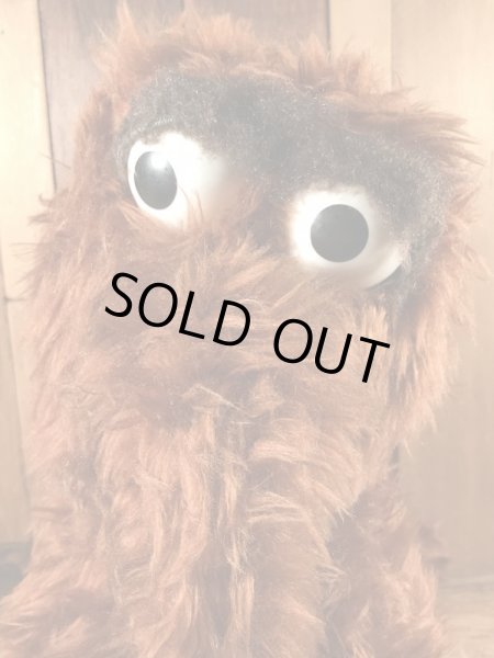 70年代のセサミストリートのスナッフィーのビンテージのぬいぐるみ