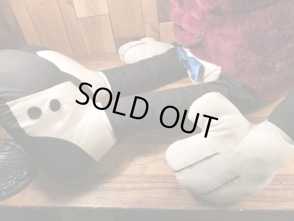 アドバタイジングキャラクターのカリフォルニアレーズンのヴィンテージのぬいぐるみ