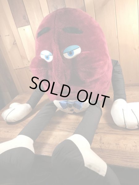 アドバタイジングキャラクターのカリフォルニアレーズンのヴィンテージのぬいぐるみ