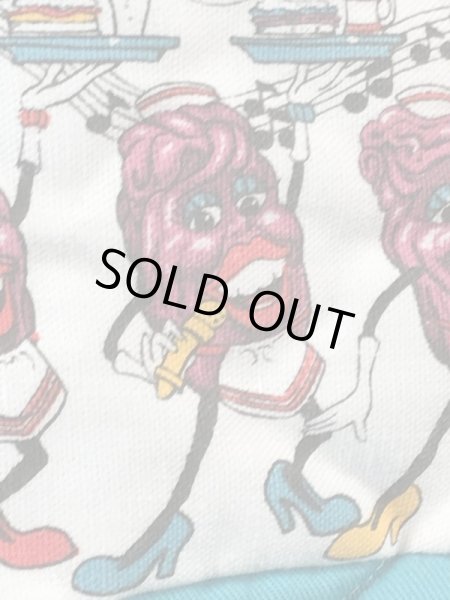 80年代のカリフォルニアレーズンのビンテージのミトン