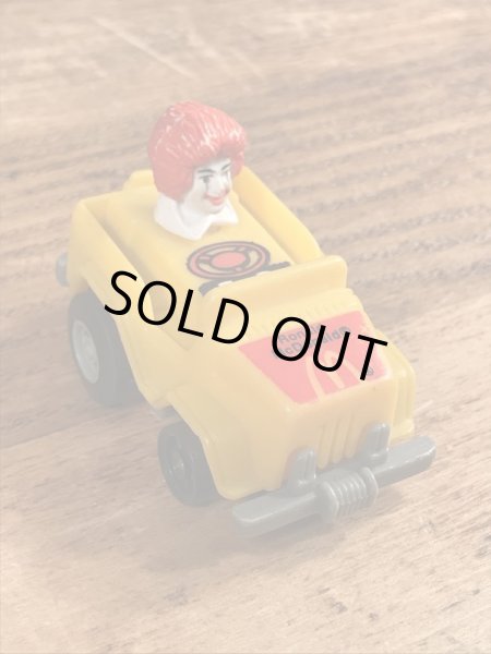 80年代のマクドナルドのロナルドのビンテージのプルバックカー