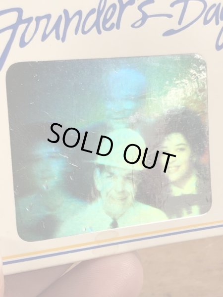 80年代のマクドナルドのビンテージのクルーバッジ