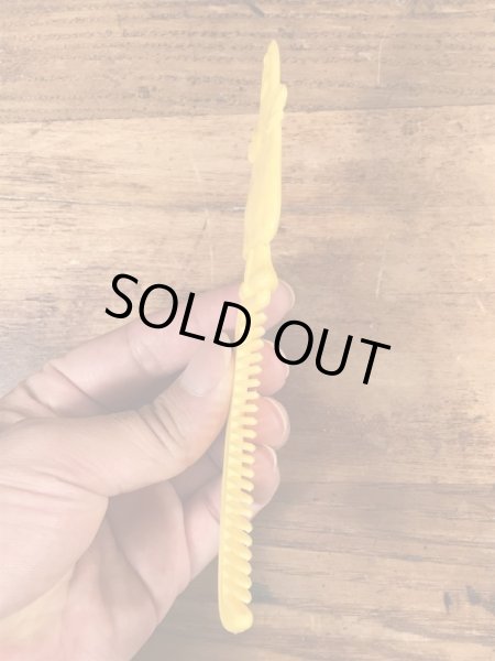 80年代のマクドナルドのグリマスのビンテージのコーム