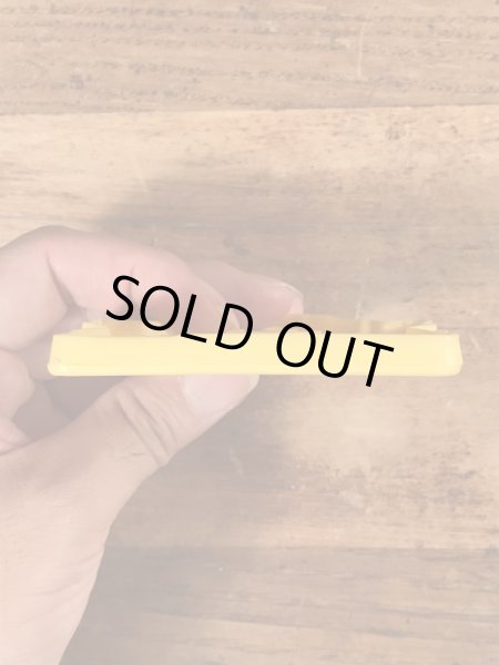 80年代のマクドナルドのグリマスのヴィンテージのクッキーカッター