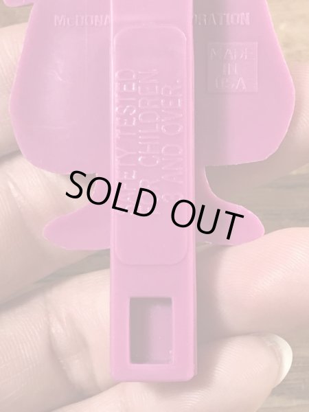 80年代のマクドナルドのグリマスのビンテージのホイッスル