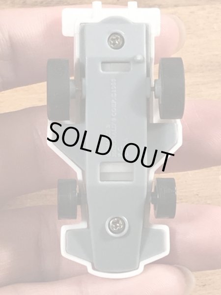 80年代のマクドナルドのグリマスのヴィンテージのプルバックカー