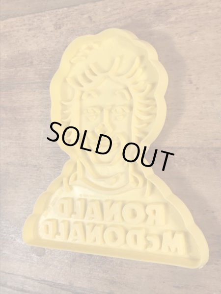 マクドナルドのロナルドのヴィンテージの雑貨