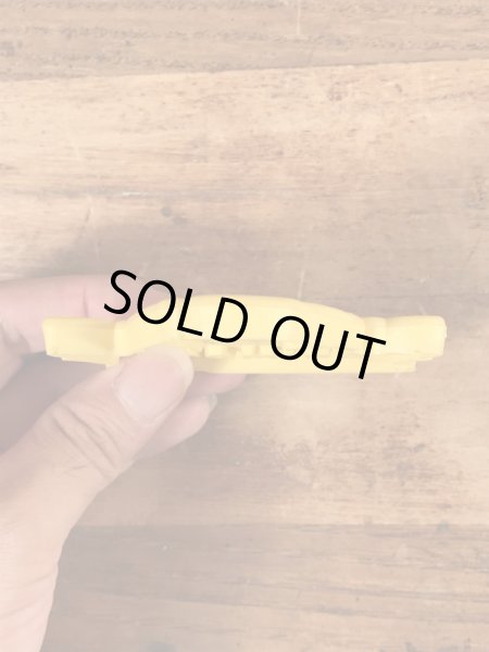 80年代のマクドナルドのグリマスのヴィンテージのクッキーカッター