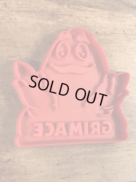 80年代のマクドナルドのグリマスのビンテージのクッキーカッター